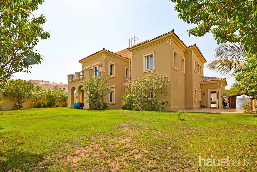 Immaculate | Type B2 | 4 bed | Close to pool