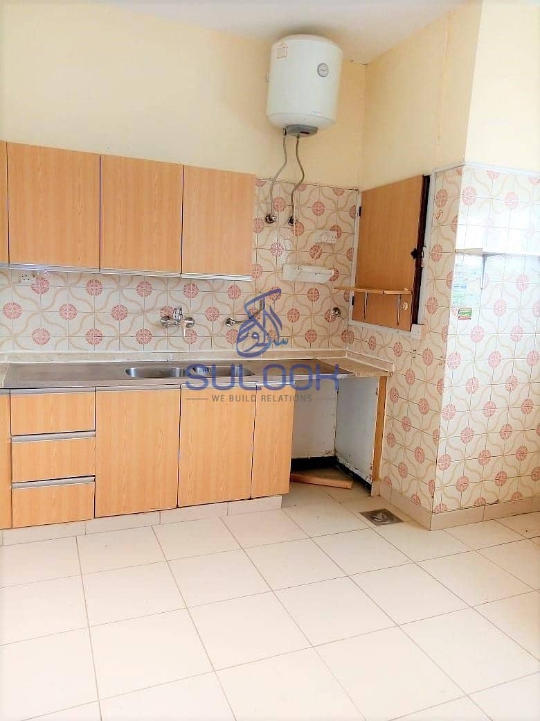 18 Spacious 3BHK apartment in Hamdan St