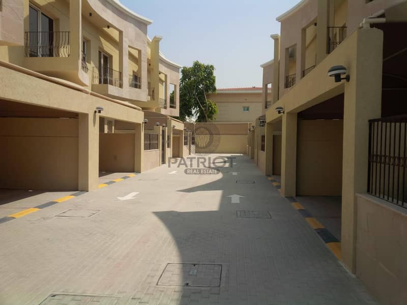 5BR | Gated Compound | Jumeirah 1