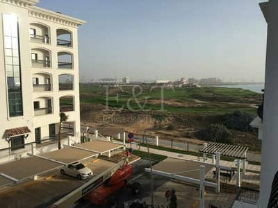 Golf and sunset views | Vacant now | 4 cheques Golf and sunset views | Vacant now | 4 cheques