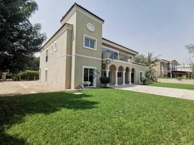 Corner 5 Bedrooms | Huge Plot | Vacant Corner 5 Bedrooms | Huge Plot | Vacant