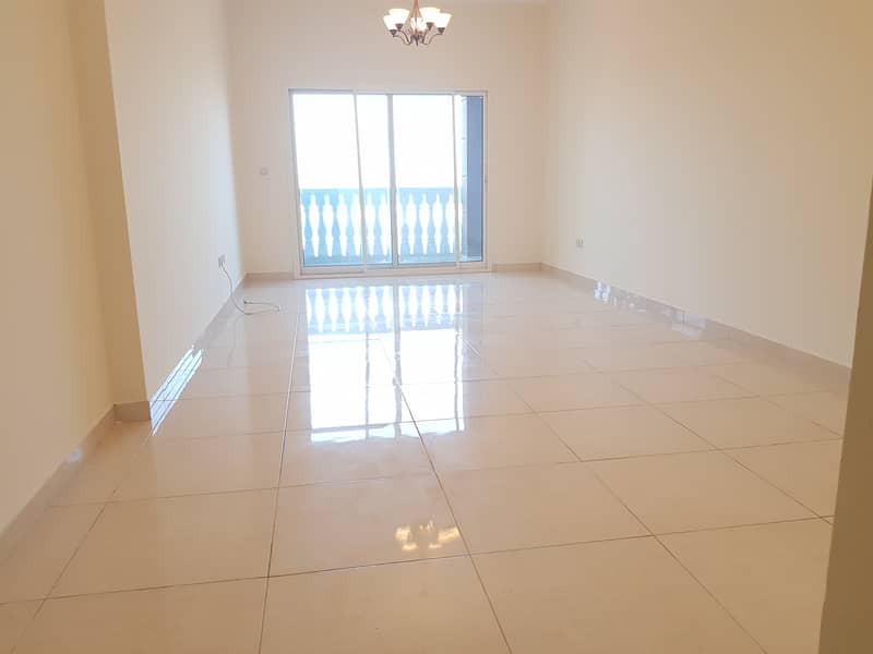 Квартира в Мухайсна，Мухайсна 4, 2 cпальни, 47000 AED - 4707163