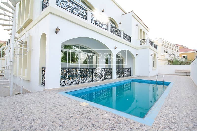 Prestigious 5BR W/ Pool Backing To Parks Prestigious 5BR W/ Pool Backing To Parks