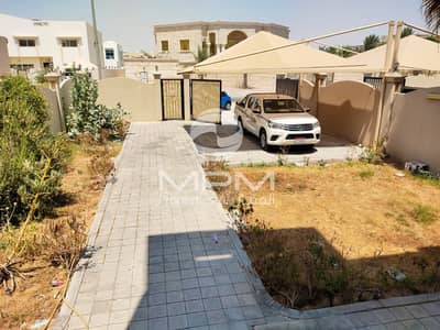 5 Bedroom Villa for Rent in Khalifa City A, Abu Dhabi - Spacious and Clean 5 Bedrooms Villa + maids room & yard 5 Bedroom Villa for Rent in Khalifa City A, Abu Dhabi - Spacious and Clean 5 Bedrooms Villa + maids room & yard