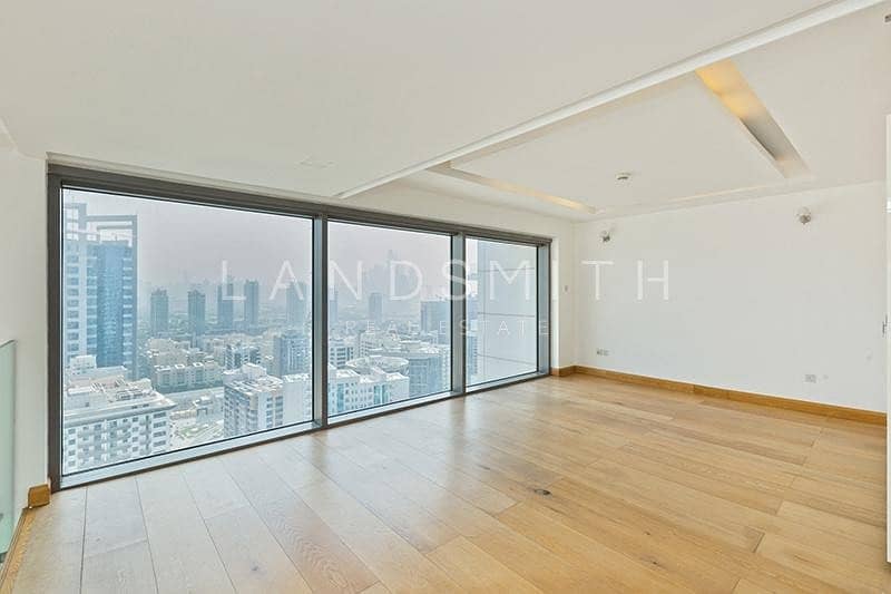 13 Modern and Beautiful 1BR Penthouse in Two Towers A