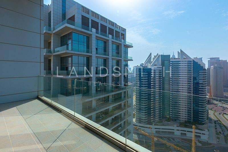 14 Modern and Beautiful 1BR Penthouse in Two Towers A