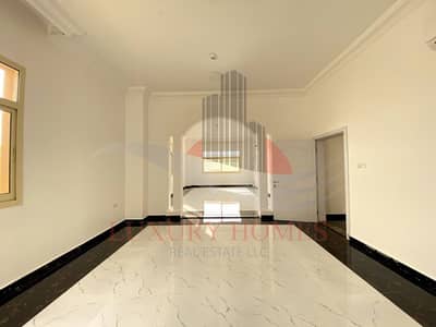 Magnificent Brand New 3 Storey with Driver Room Magnificent Brand New 3 Storey with Driver Room