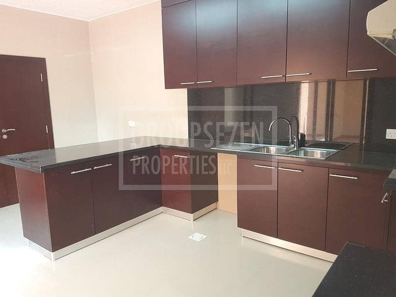 4 Commercial Villa for Rent in Jumeirah 3