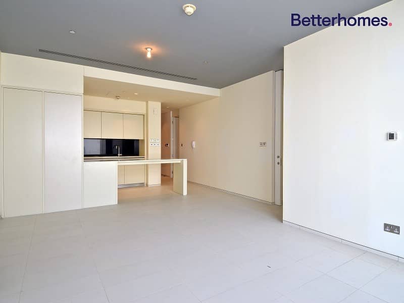 Stunning spacious unit amazing view in The Index