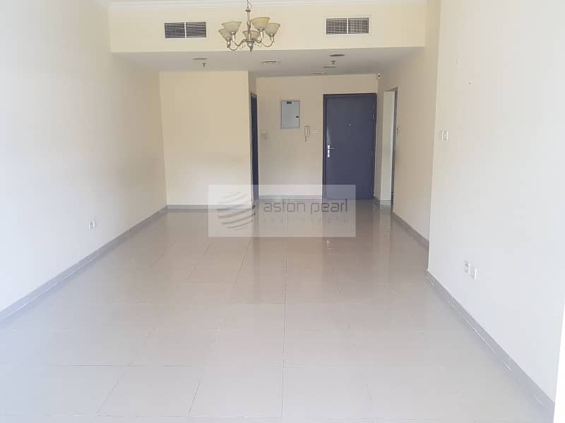 Large Layout 1 Bedroom for Rent Next to DMCC Metro