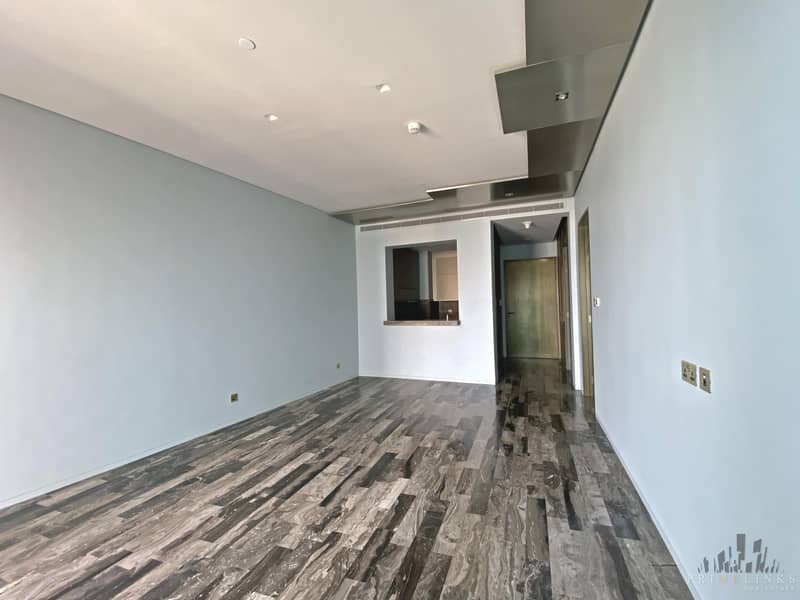 Elegant One Bedroom Fendi Balcony Stunning View Elegant One Bedroom Fendi Balcony Stunning View