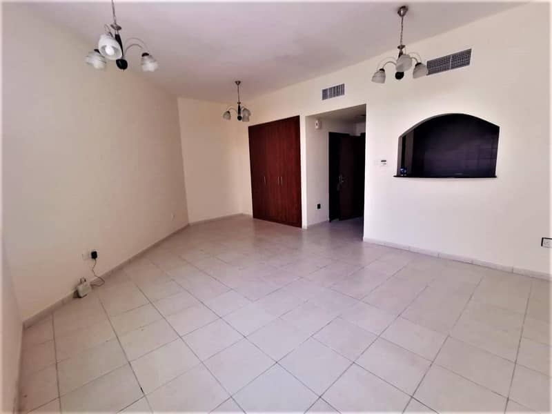 Multiple cheques  | Prime location | Spacious Studio | Parking