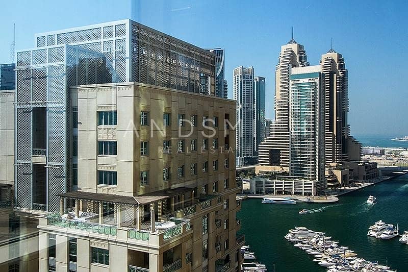 Full Marina and Lake View 4BR Apt in Al Mesk Tower