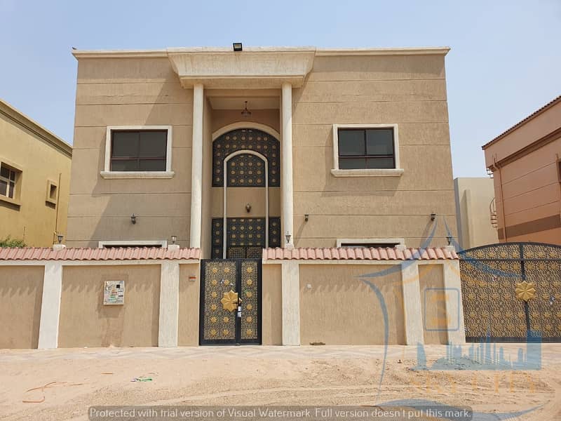 For sale villa with water, electricity and air conditioners, super lux finishing