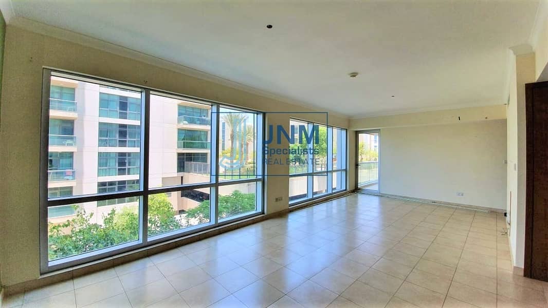 EXCLUSIVE! Gold Course View | 2 Bedrooms | Furnished