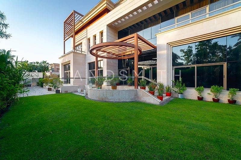 15 Exclusive Luxurious 5BR Villa in Emirates Hills