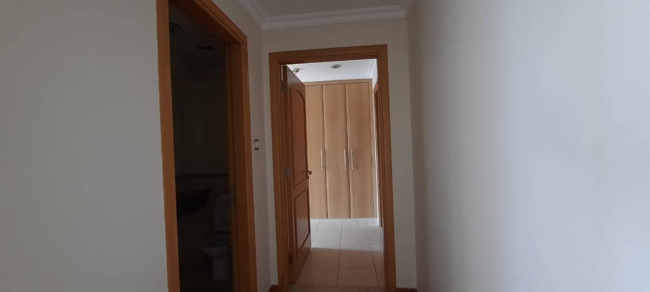 2 Bed Room Bright & Spacious unit | Chiller Free
