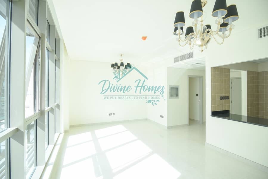 Large Size Beautiful Lay Out Ready to Move in Large Size Beautiful Lay Out Ready to Move in
