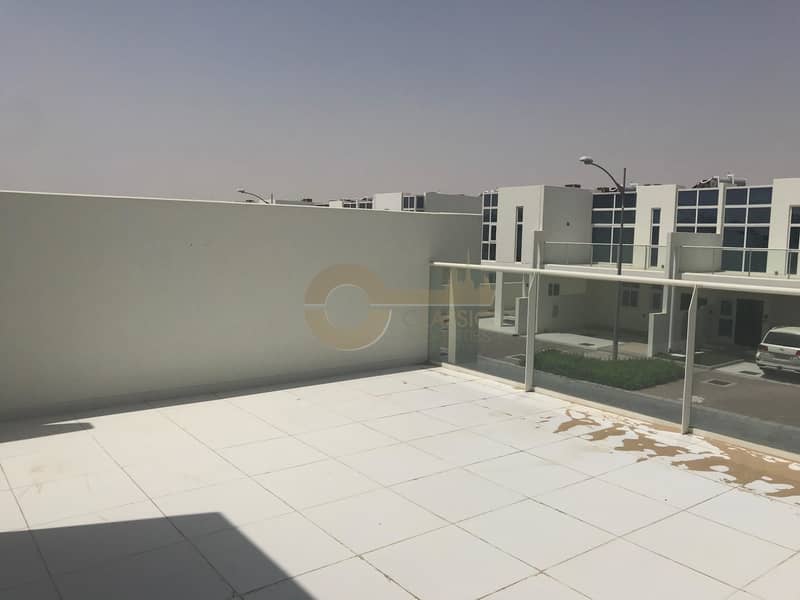14 Luxury living| Brand New 3 bed| Maids Room|