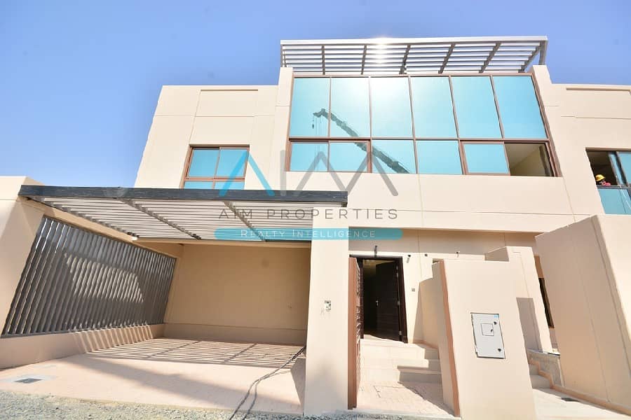 Contemporary Styled 4Bed Villa | Premium Standard Contemporary Styled 4Bed Villa | Premium Standard