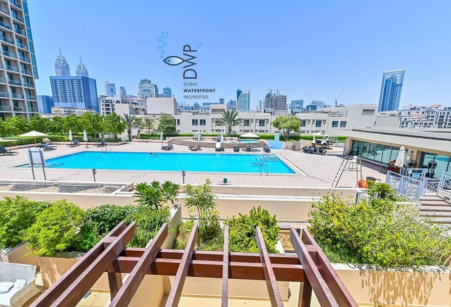 Vacant: OPPORTUNITY KNOCKS!!! Golf Towers Vacant: OPPORTUNITY KNOCKS!!! Golf Towers