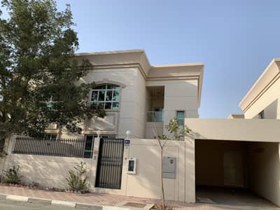 Very Nice Semi Independent villa with Garden in Al Bada Very Nice Semi Independent villa with Garden in Al Bada