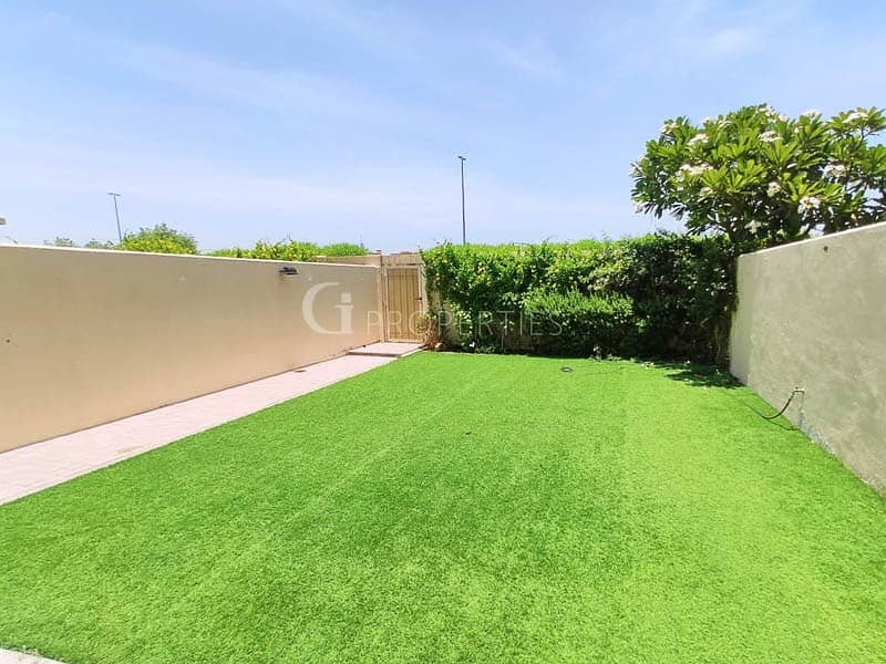 20 Landscaped Plot | Spacious 4M | Ready to Move