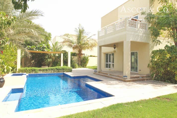 Private Pool | Upgraded | Three Bedrooms