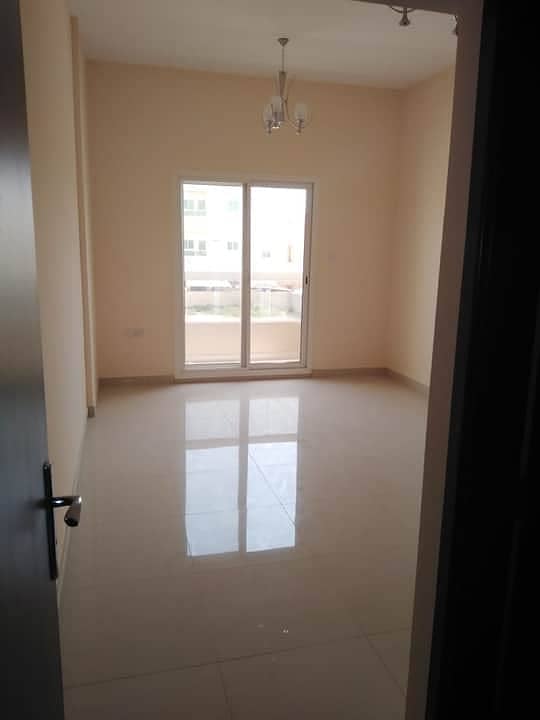 First room, hall, first floor, excellent finishing, central air conditioning, 2 bathrooms, balcony, vital street