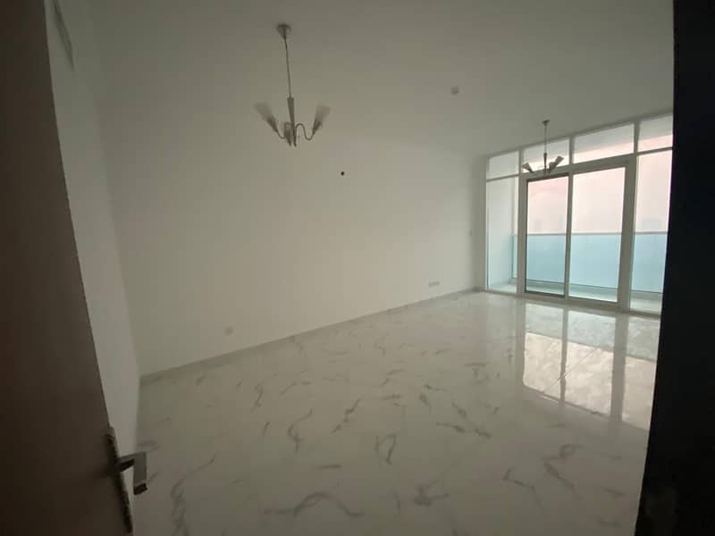 HOT DEAL!!!!! Creek view and city view 2 Bed room hall with parking in Oasis tower!!