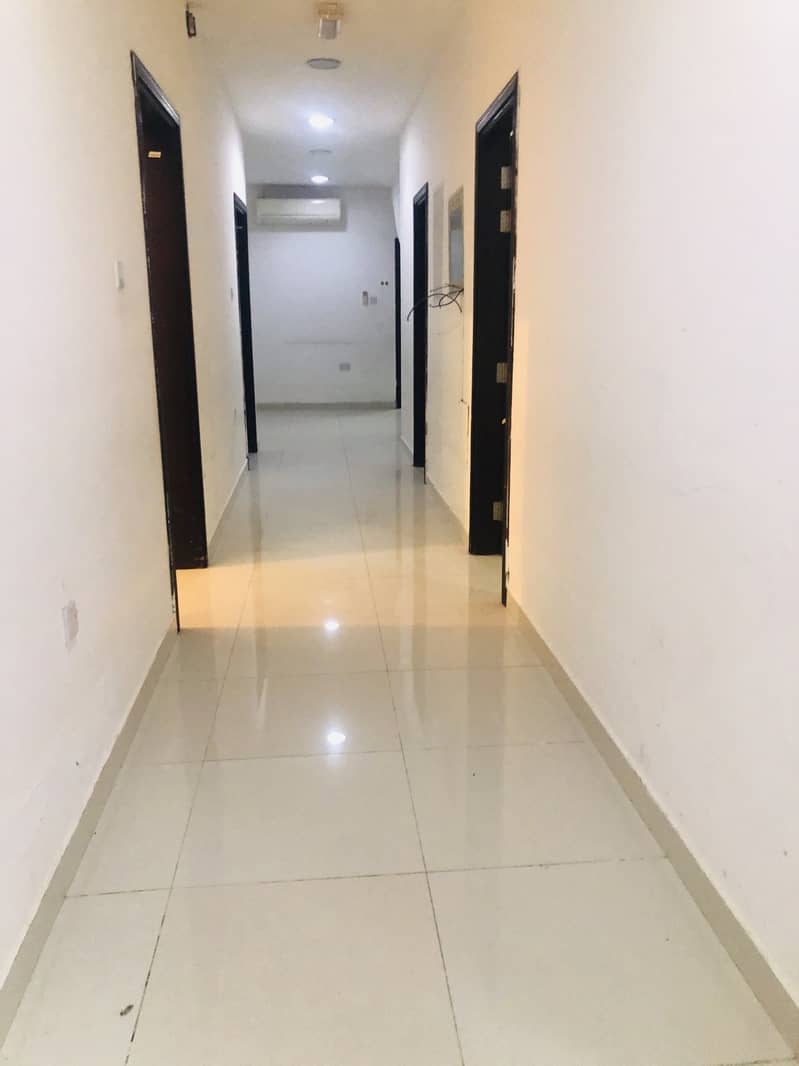 Квартира в Мохаммед Бин Зайед Сити, 2 cпальни, 45000 AED - 4714107