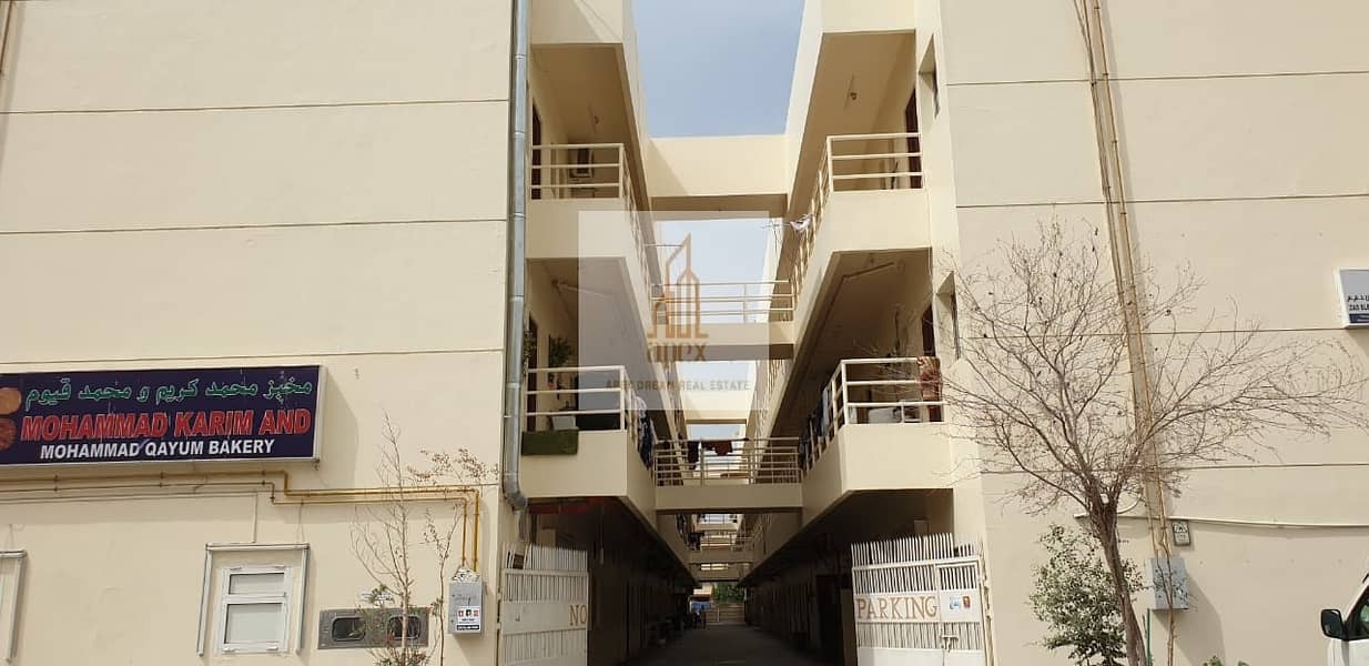 Labor accommodation available AED 250 6 persons Capacity Rooms sonapur Labor accommodation available AED 250 6 persons Capacity Rooms sonapur