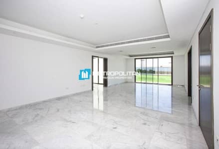 Splendid Townhouse Available Now! Great Investment Splendid Townhouse Available Now! Great Investment