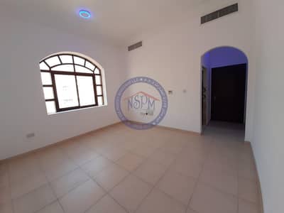 Studio for Rent in Al Mushrif, Abu Dhabi - Big Deal Awaits Studio for Rent in Al Mushrif, Abu Dhabi - Big Deal Awaits