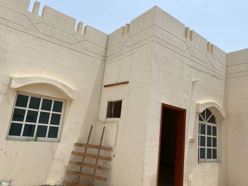 Three bedroom clean house with space in Al Ghafia