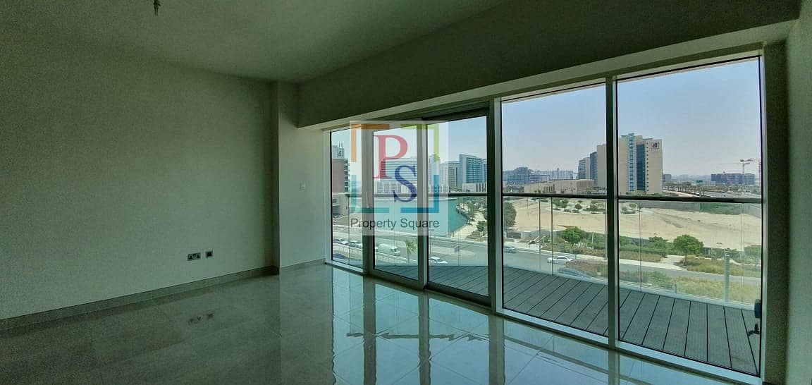 3 Hot Deal ! Studio ! Huge Balcony ! Best View