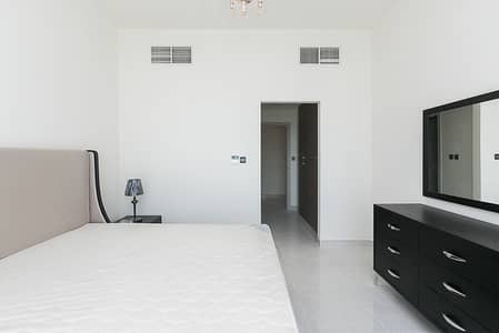 NEAT |WELL LIT| FURNISHED 2 BED IN POLO RESIDENCE NEAT |WELL LIT| FURNISHED 2 BED IN POLO RESIDENCE