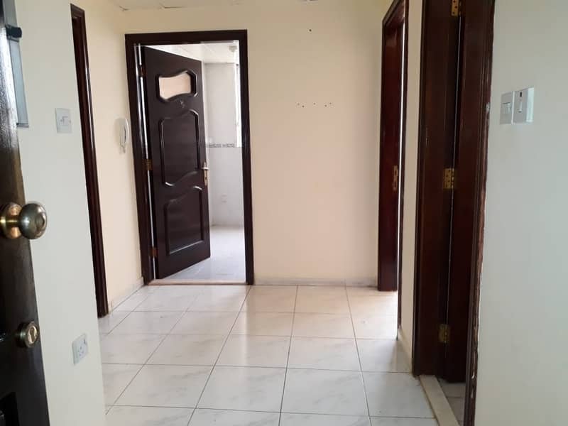 Spacious Apartment 1 Bedroom With 2 Bathrooms in Al Nahyan .