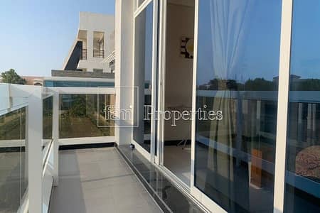 Modern | Vacant | Landscaped Garden Modern | Vacant | Landscaped Garden