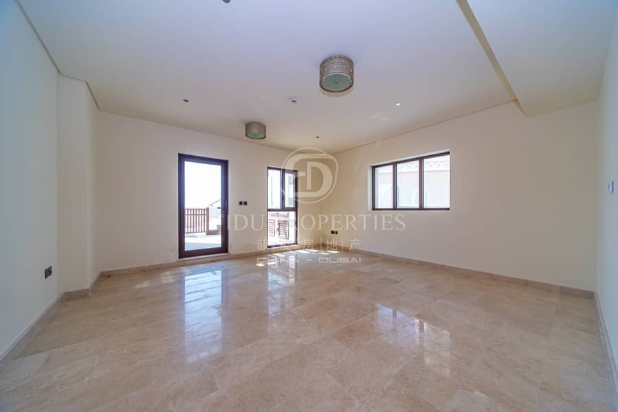 4 Villa under the SkyI Safe Home I Arabian Gulf View
