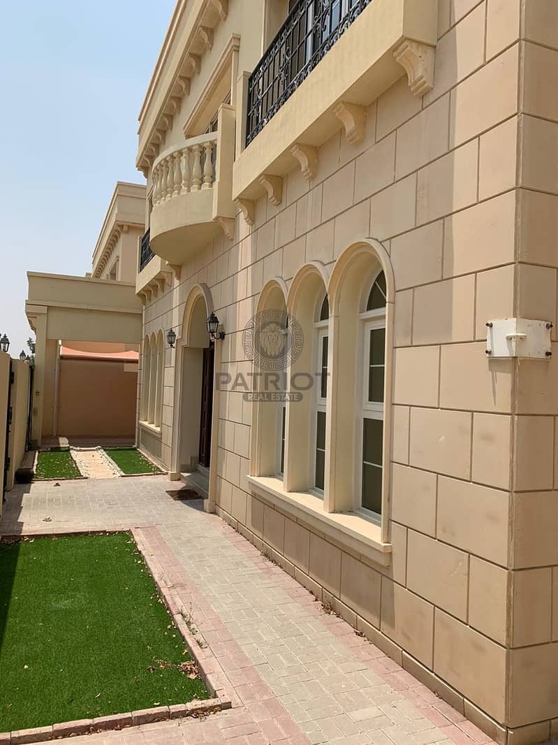 10 Excellent 5Br Independent Villa Barsha 1
