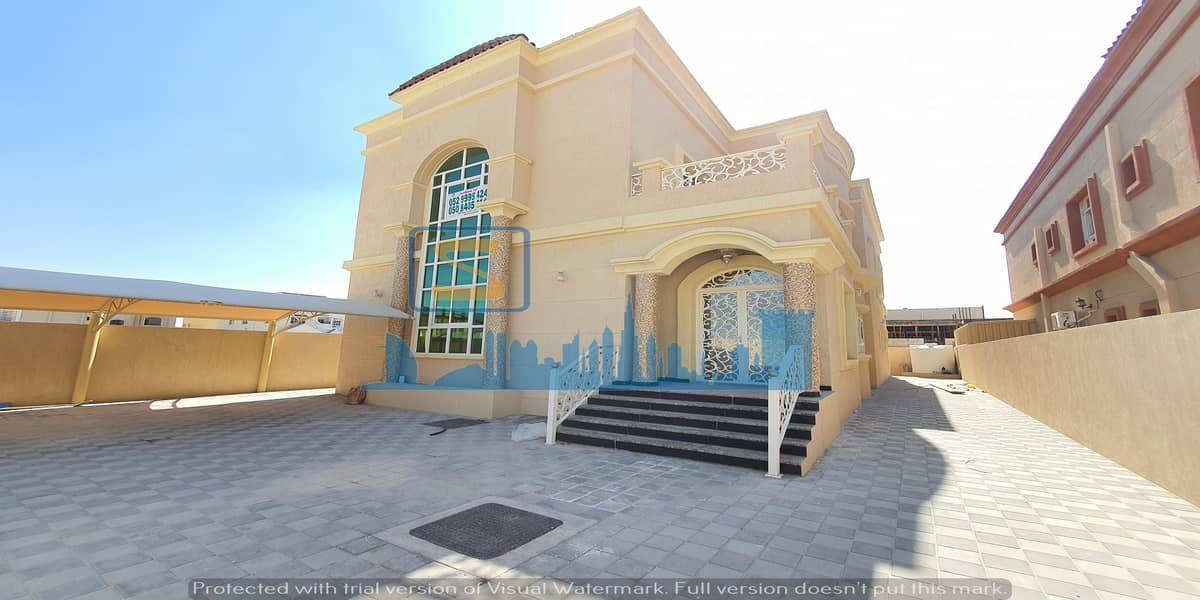 villa for sale directly from the owner at an attractive price, superdelux finishing A minute from Sheikh Mohammed bin Zayed Street, opposite the Saudi German Hospital