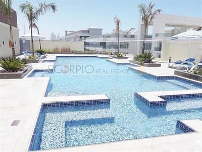 Large 2 BR+ Store Apartment walking Distance to Oud metha Metro With Pool,GYM,Kids Play Area only 78 K / 4 cheqs !!