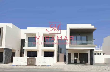 HOT DEAL!!! AMAZING 3B+MAIDS TOWNHOUSE IN PRECINCT 1!! SINGLE ROW! HOT DEAL!!! AMAZING 3B+MAIDS TOWNHOUSE IN PRECINCT 1!! SINGLE ROW!