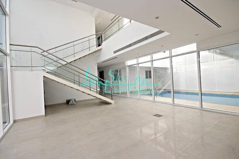 14 EXCLUSIVE CONTEMPORARY 5 BED| PRIVATE POOL | GARDEN