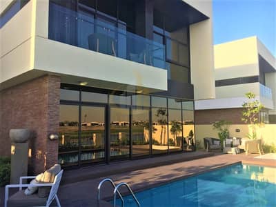 Ready Single Row Type V5 5BR+M with Private Pool