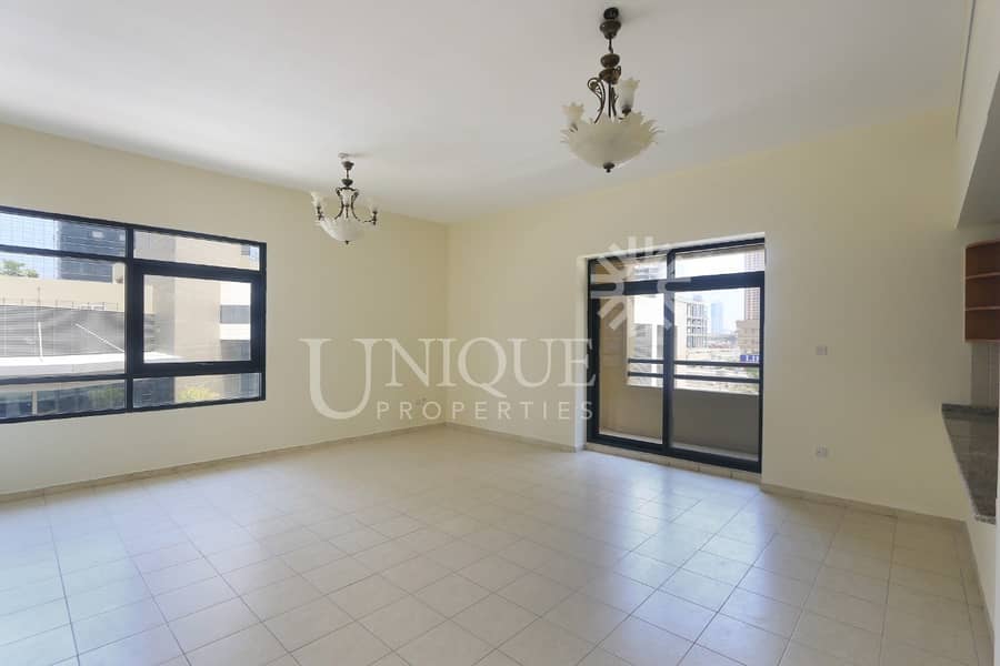 Spacious 2 BR in Phase 1 Greens