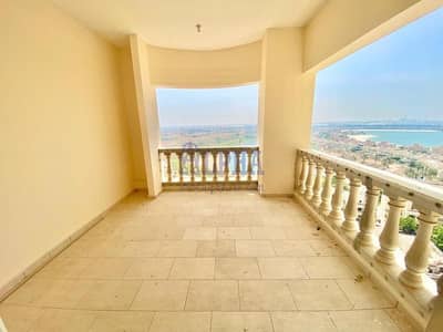 Beautiful Lagoon View! Partitioned Studio Beautiful Lagoon View! Partitioned Studio