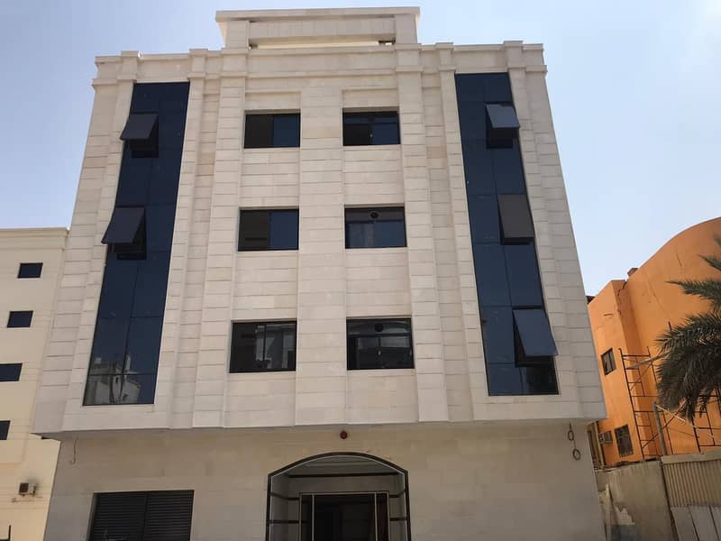 Directly from the owner, a building for sale in Ajman, a very excellent area of Kuwait Street and College Street, an area of 3600 feet