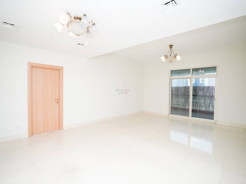 Large 3 Bedroom with Marina and SZR View